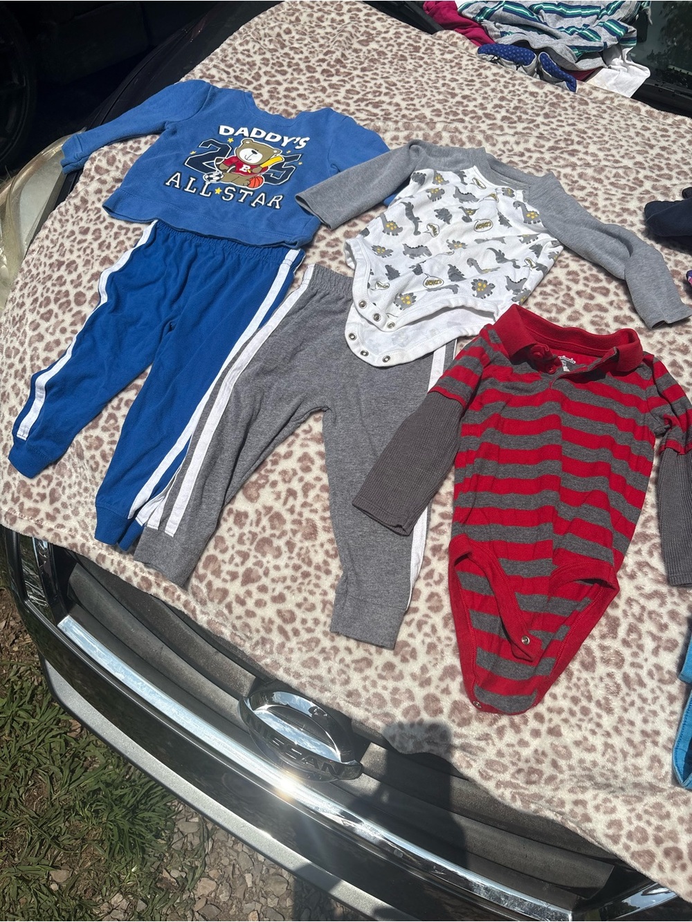 Garanimals 5 piece baby boy bundle size 18 months